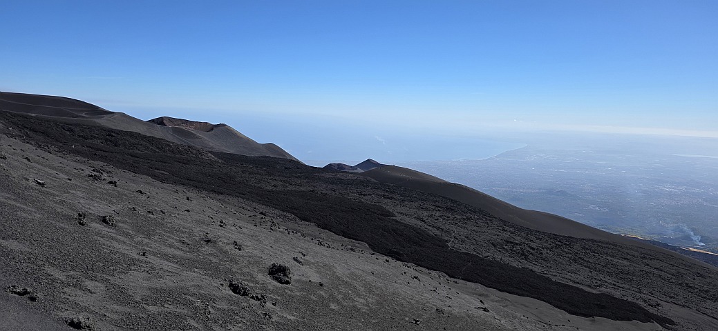 Blick von der unteren Flanke des Monte Frumento Supino nach Osten